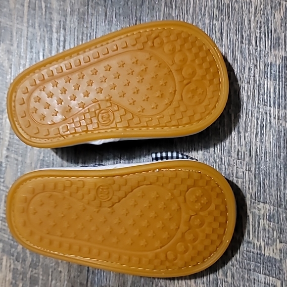 NWT New baby sandals rubber soles lots of grip size 120 checkered with front bow - Picture 6 of 11